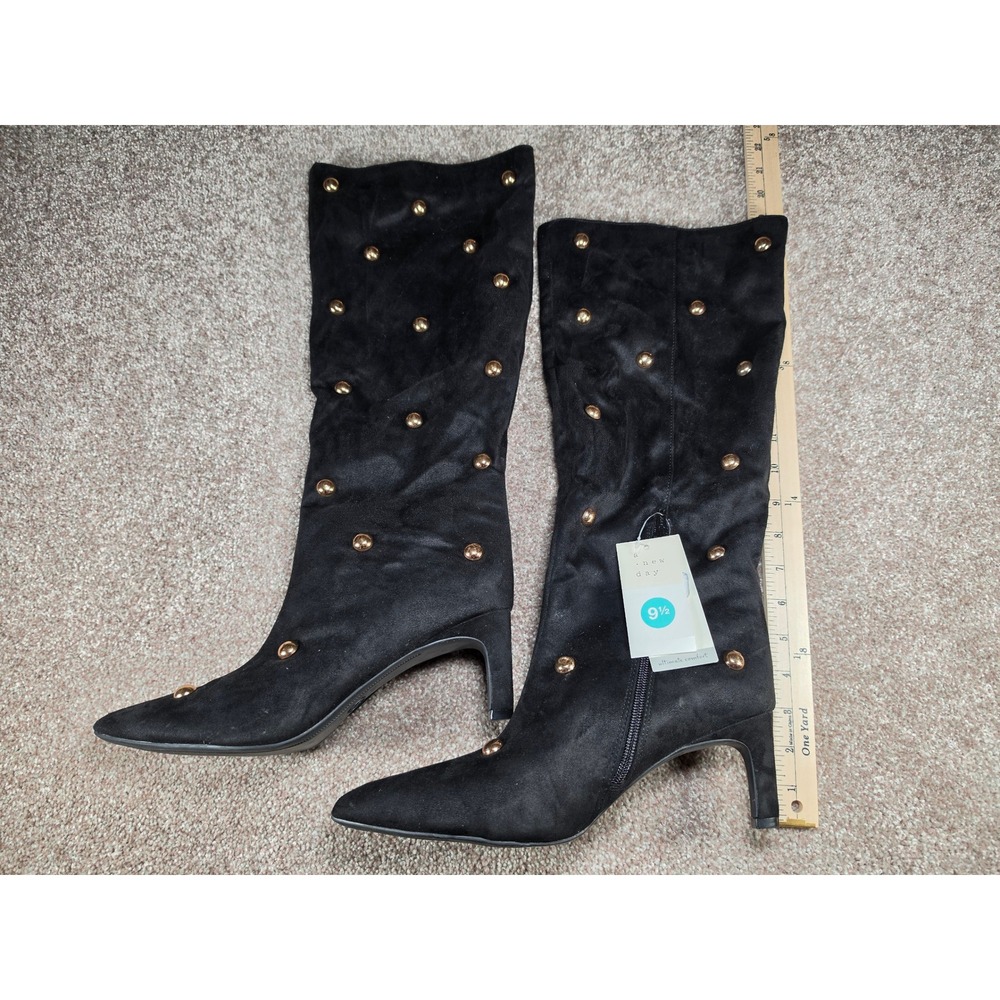 A New Day Womens Black Faux Suede Studded Pointed Toe Kitten Heel Boots 9.5 NEW
